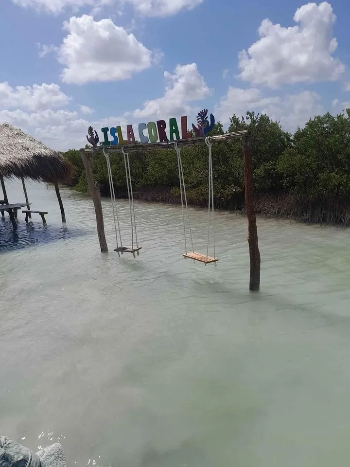 Isla Coral at Chuburná